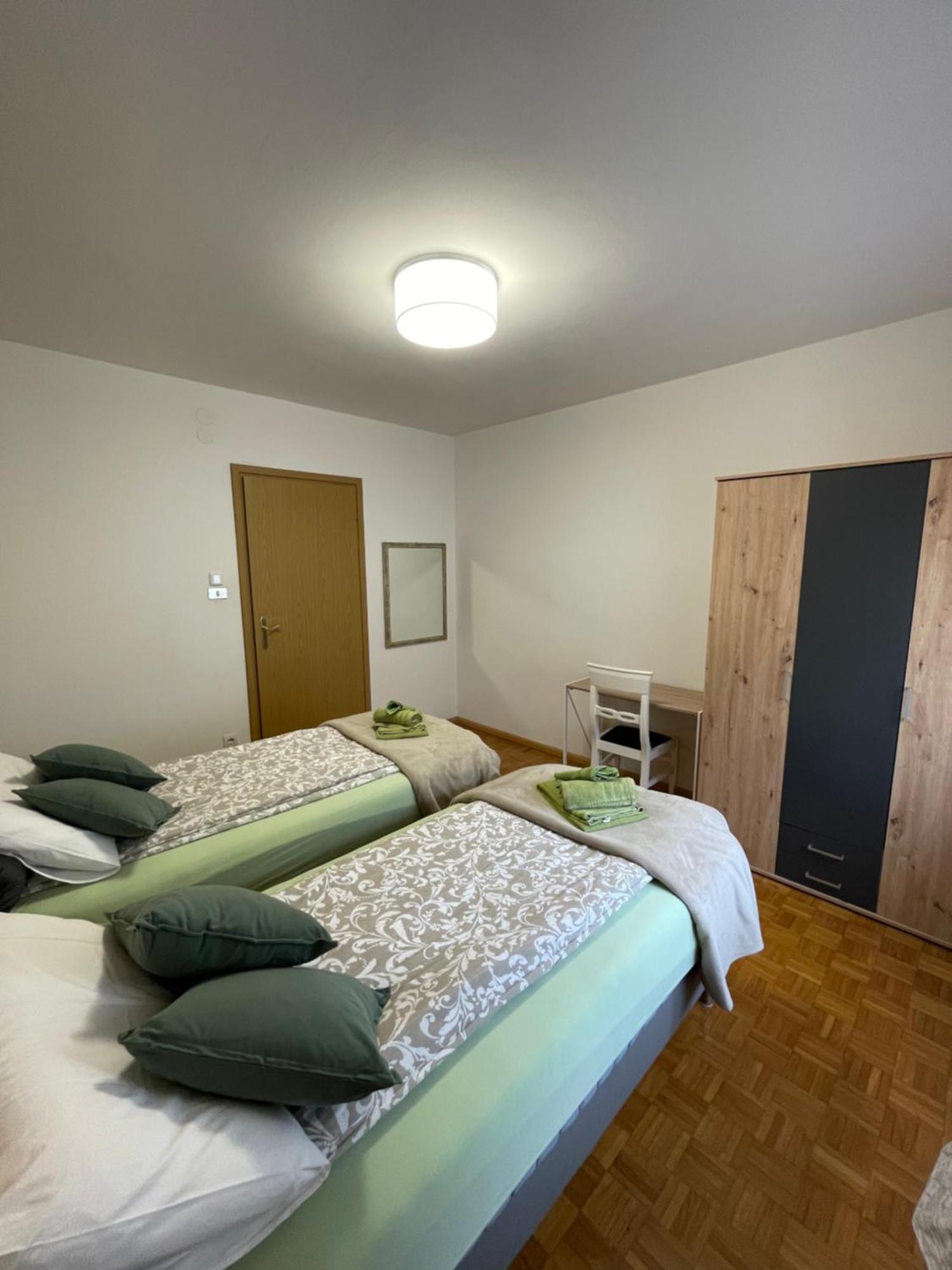 ブレッサノーネCasa Adrianaアパートメント エクステリア 写真
